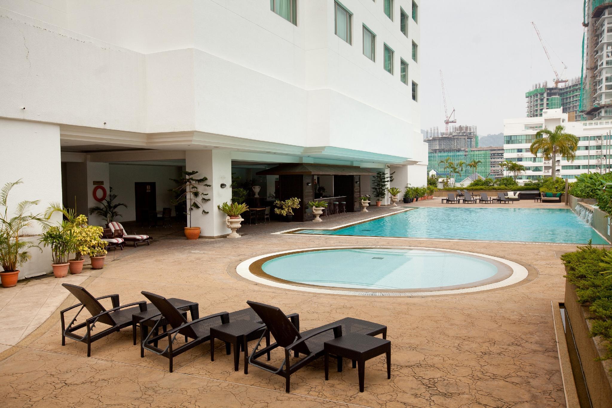 ג'ורג' טאון Gurney Bay Hotel, A Parkroyal Partner Hotel מראה חיצוני תמונה The swimming pool at the hotel