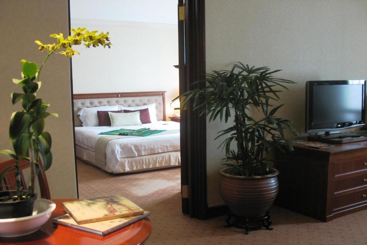 ג'ורג' טאון Gurney Bay Hotel, A Parkroyal Partner Hotel מראה חיצוני תמונה A suite at the hotel