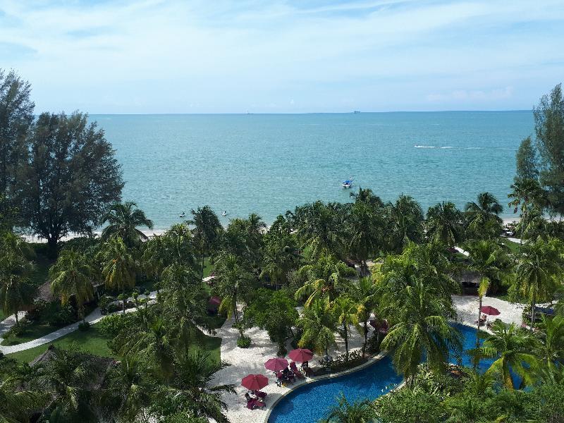 ג'ורג' טאון Gurney Bay Hotel, A Parkroyal Partner Hotel מראה חיצוני תמונה View of the Andaman Sea from the hotel