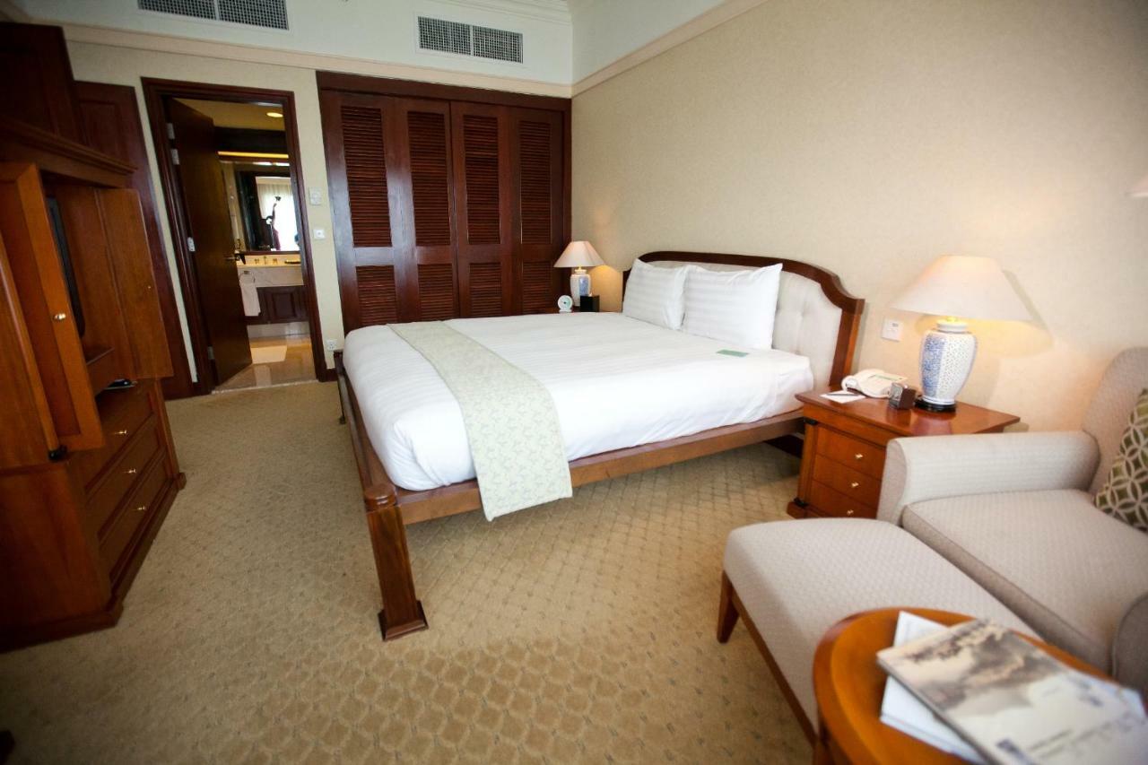 ג'ורג' טאון Gurney Bay Hotel, A Parkroyal Partner Hotel מראה חיצוני תמונה A room at the hotel